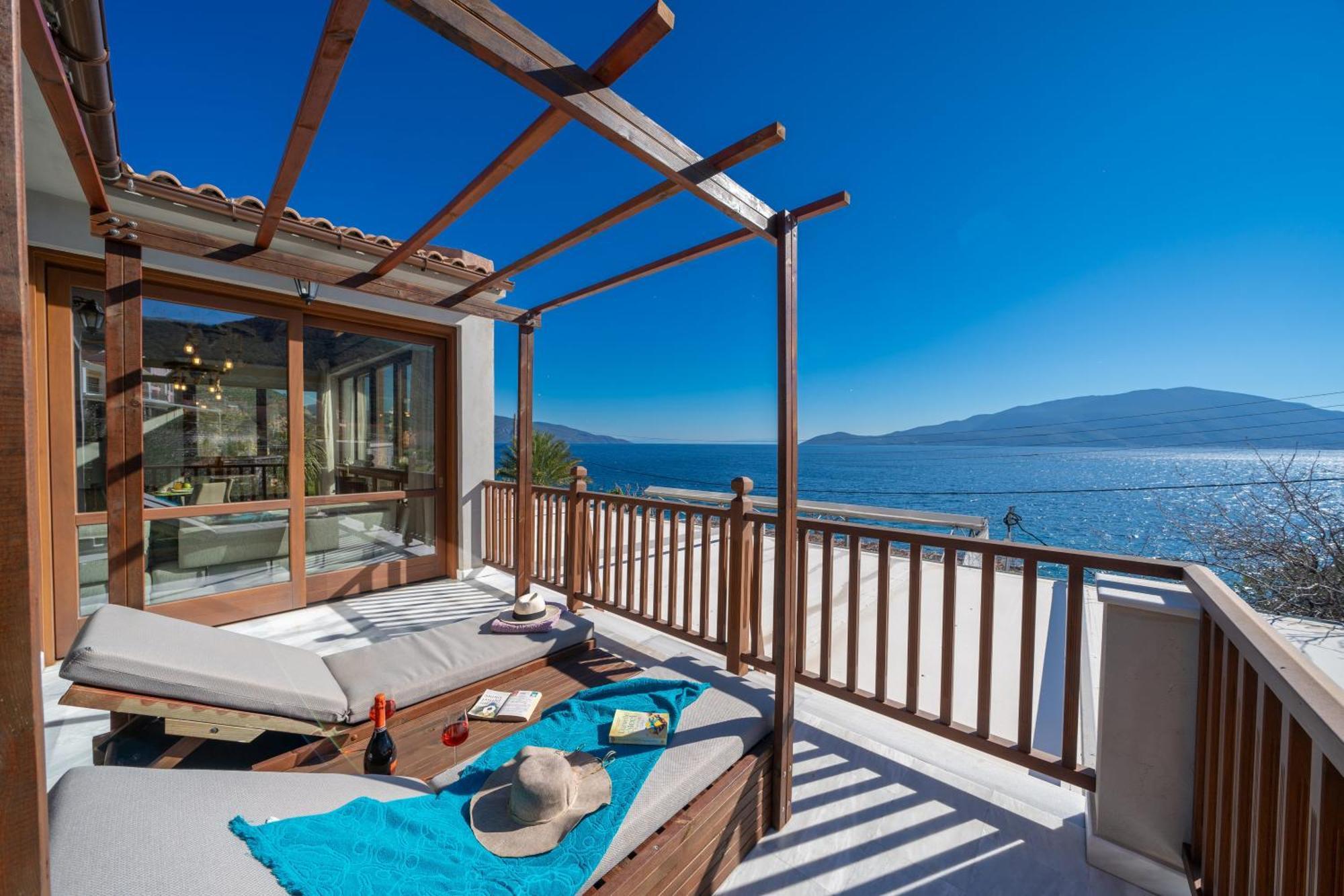 Sea Rock Apartment Agia Efimia Luaran gambar