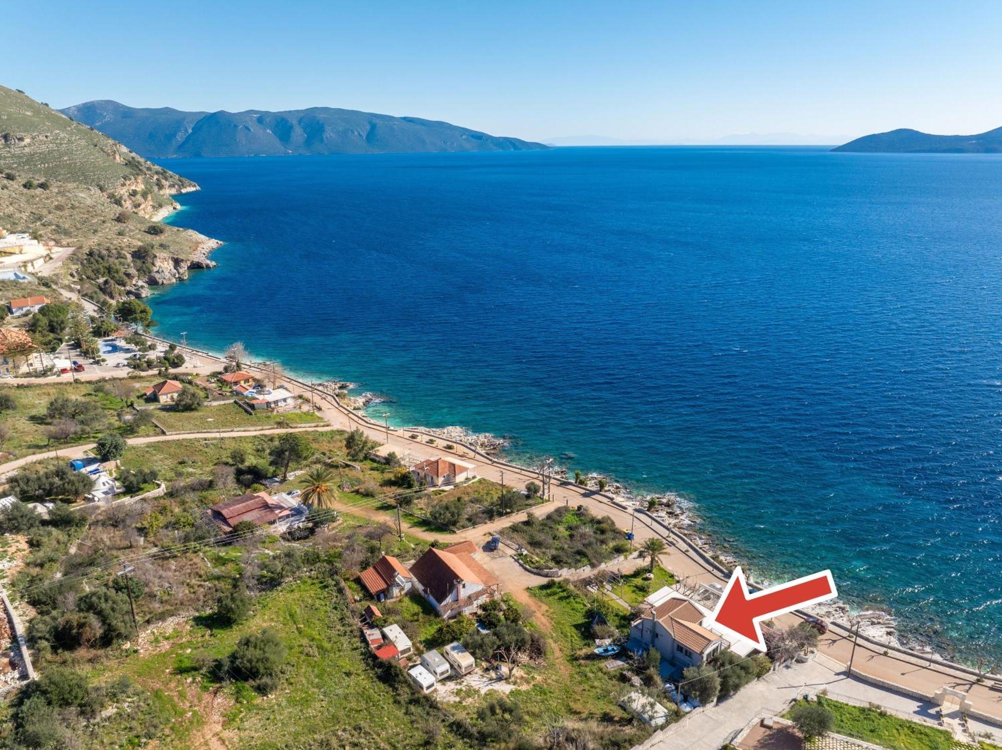 Sea Rock Apartment Agia Efimia Luaran gambar