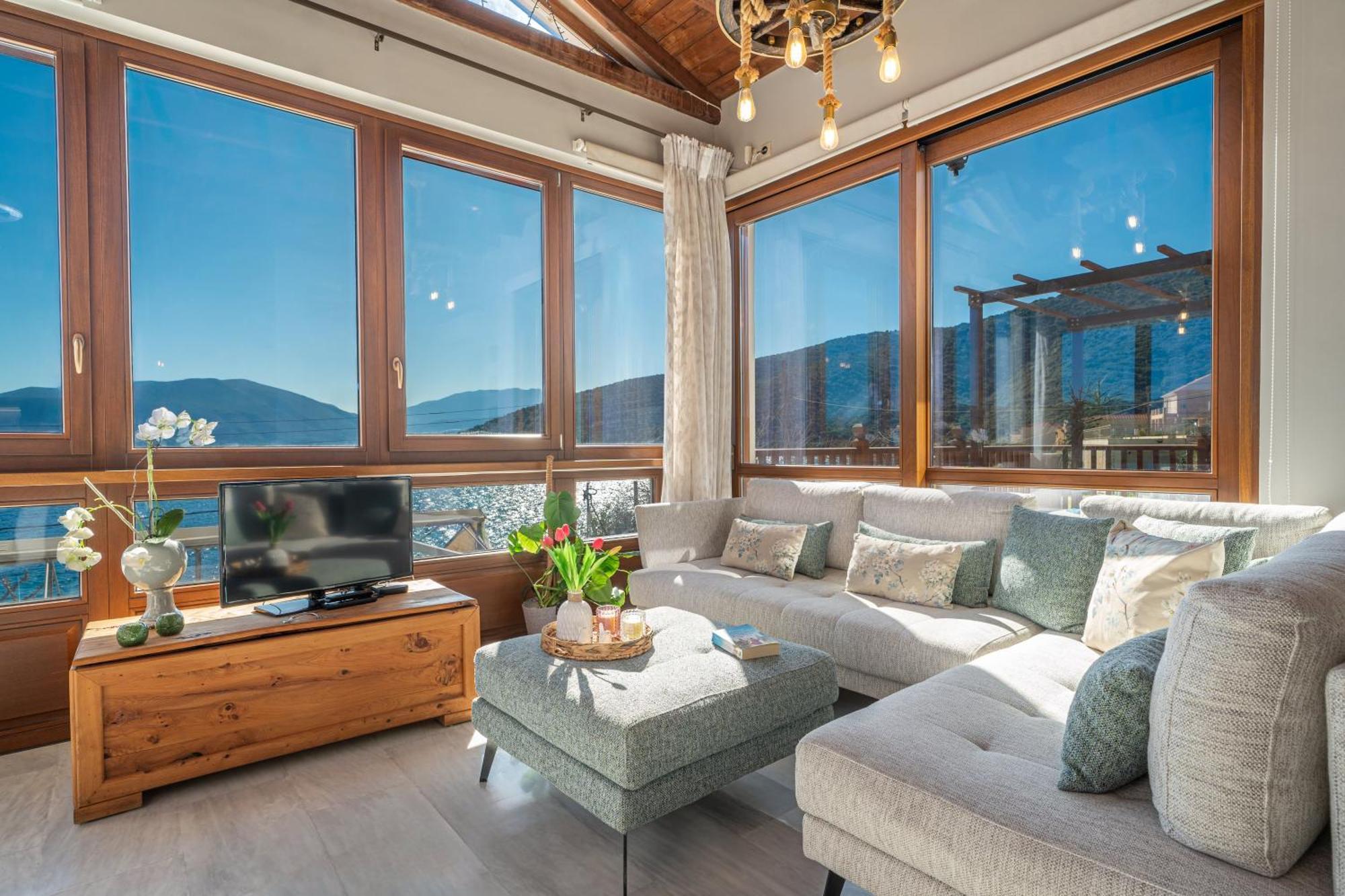 Sea Rock Apartment Agia Efimia Luaran gambar